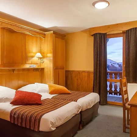 Les Balcons Village 3*