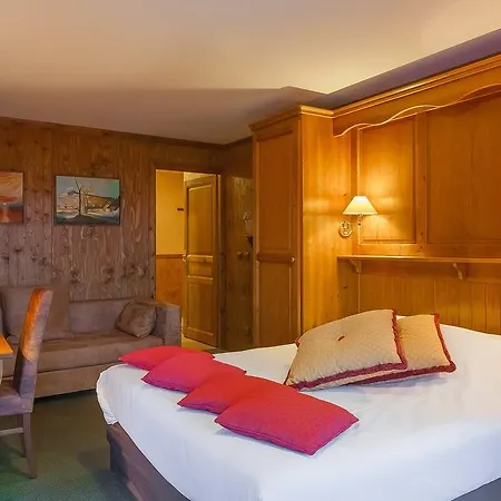 オテル レ バルコンス ヴィラージュ 3*