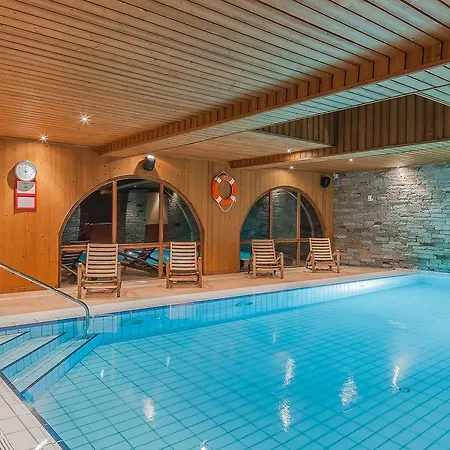 Les Balcons Village 3*