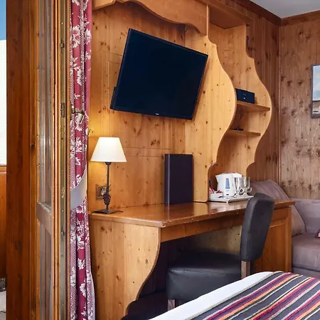 Les Balcons Village 3*