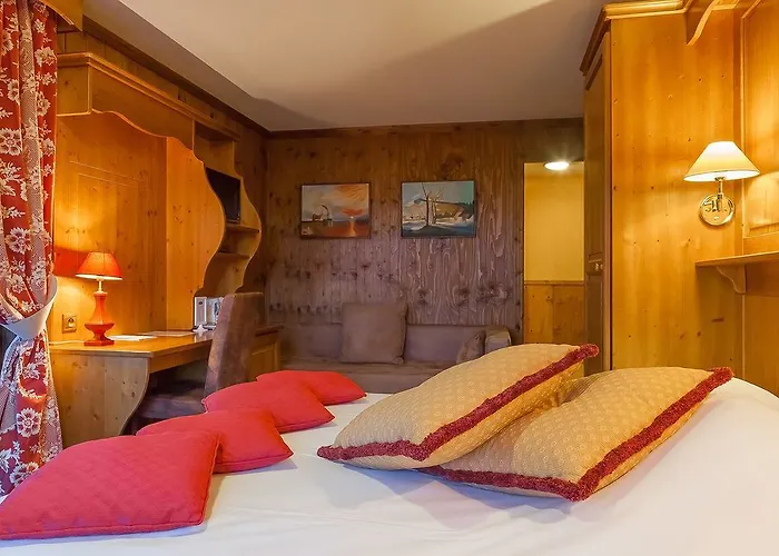 Hotel Les Balcons Village